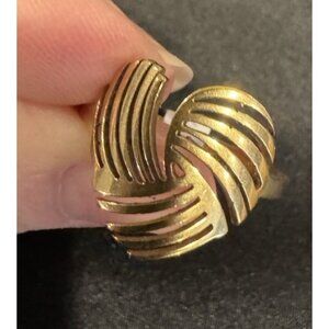 Acero Stainless Steel Goldtone Heart Ring Women's 18 US 8 NEW Valentine's